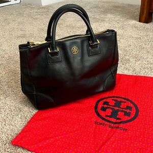 Tory Burch black purse